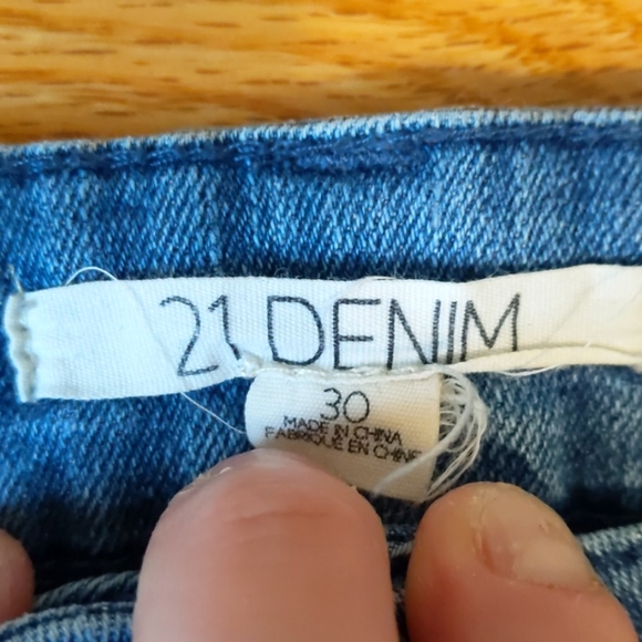 Forever Denim - Picture 4 of 4